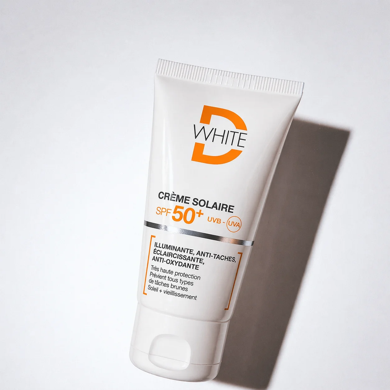 D-WHITE CREME SOLAIRE INVISIBLE SPF50+ 50ML